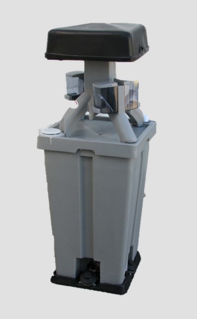 Titan Quad Washing Unit 4 station outside 21 gallon capacity Quadel Titan QI-2020